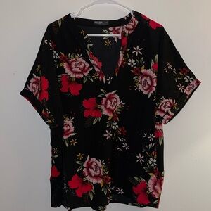 SHEIN short-sleeve v-neck black & floral blouse with cuffed sleeves